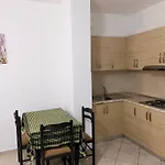 Gerald's Central Apartmán