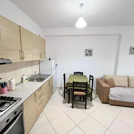 Gerald's Central Apartamento Vlorë