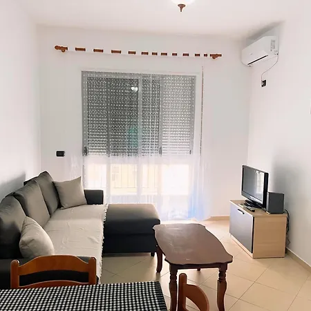 公寓 Gerald's Central Vlorë