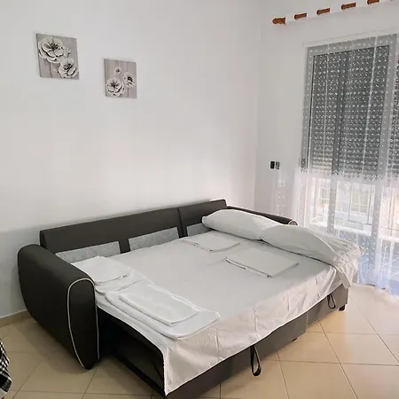 Gerald's Central * Vlore